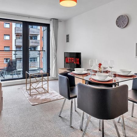 Central Suite Near Mailbox, King Bed, Ping Pong, Netflix, Sleeps 4 Birmingham Luaran gambar